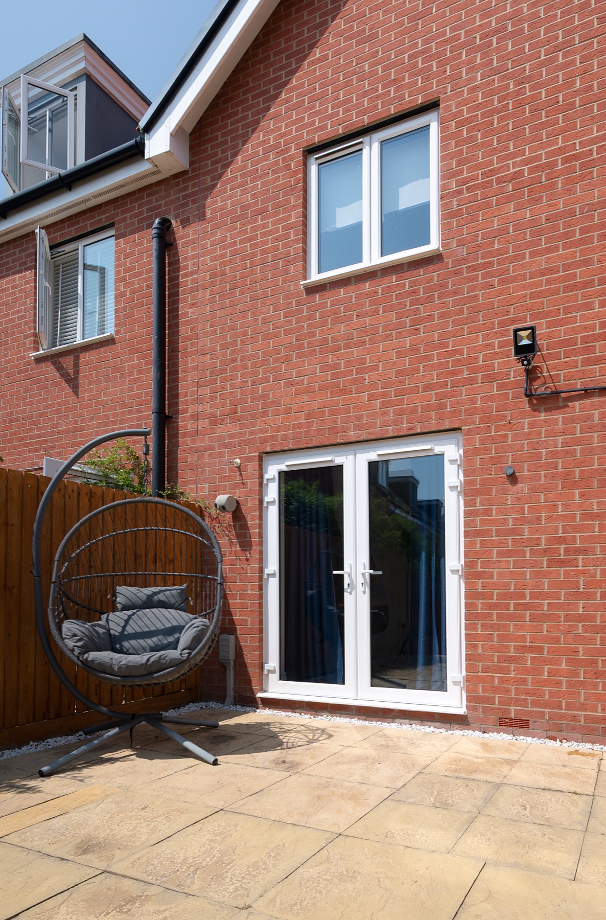 Loddon Lodge rear patio doors and seating