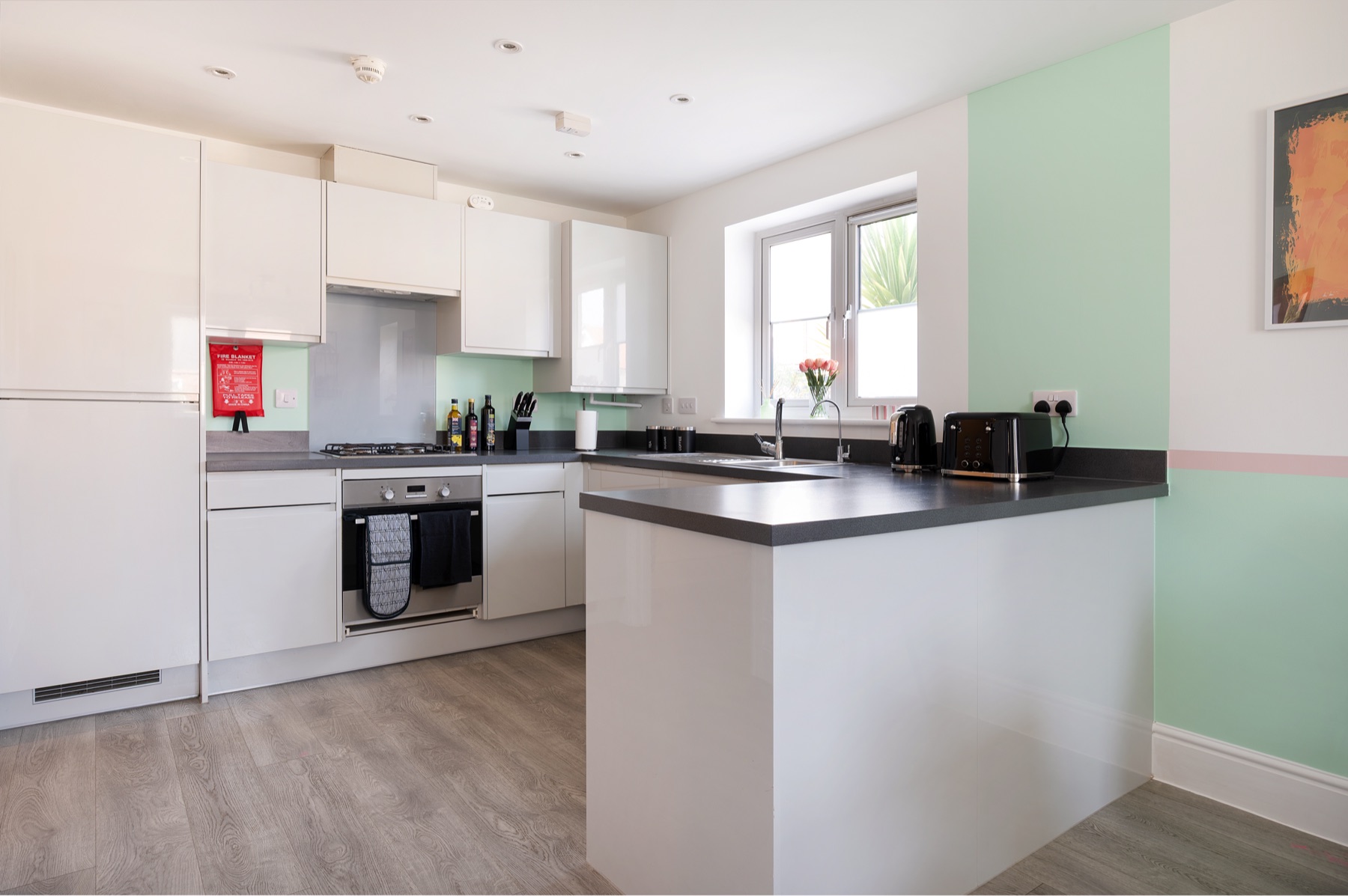Loddon Lodge kitchen with island